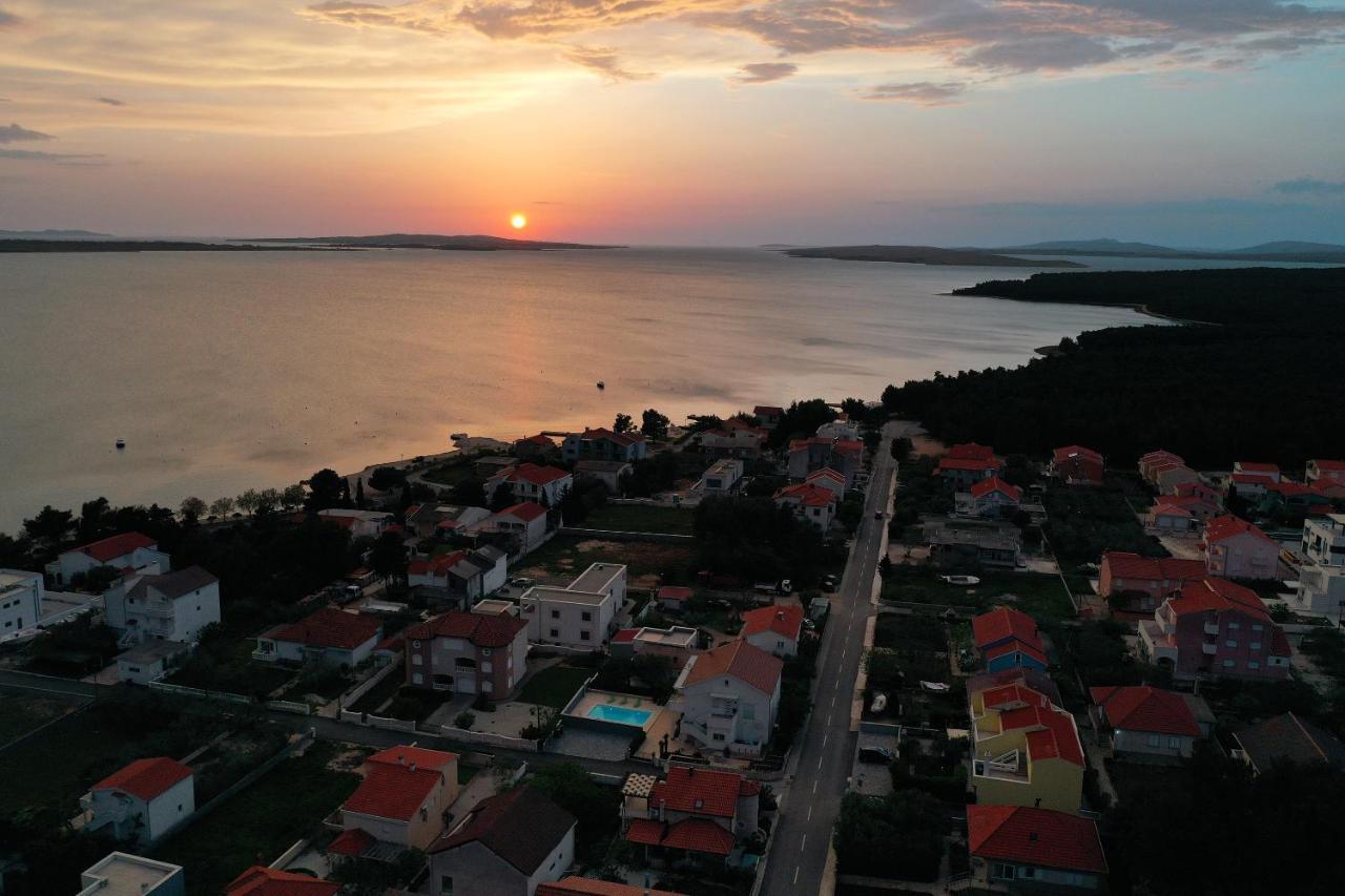 Blue Sunrise Apartment วรซี ภายนอก รูปภาพ